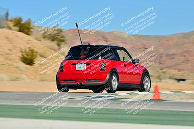 media/Dec-13-2025-Extreme Speed (Sat) [[d129ecb0b9]]/Low Inter/Session 2 (Turn 4)/